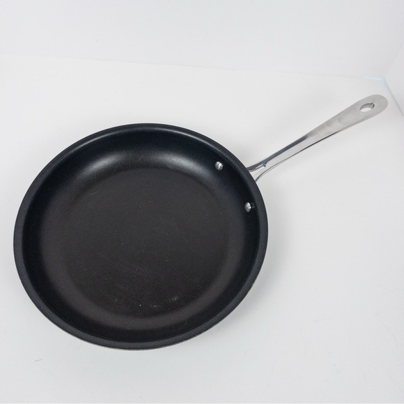 All-Clad 10" inch Nonstick Skillet - Picture 1 of 8